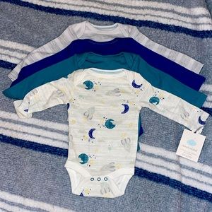 🆕 Cloud Island 4 pack Long Sleeve Bodysuits Blue NB